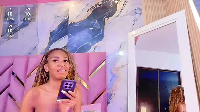 Freechat EbonyCoWorker on StripChat