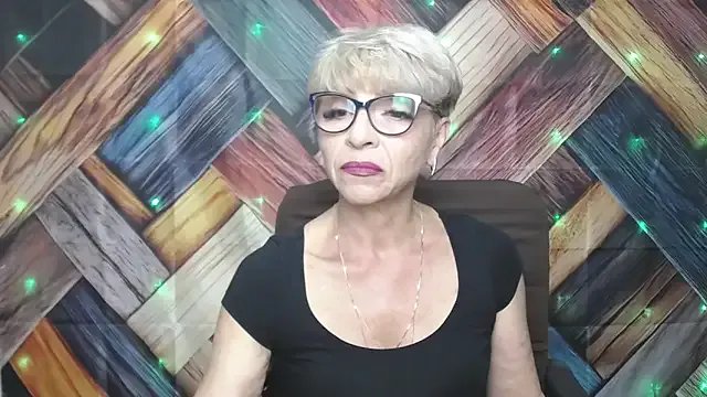 Private EllaBonito on StripChat