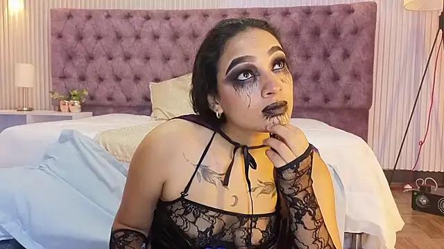 Freechat EMILYY_FOXY on StripChat