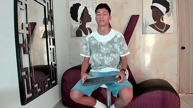 Freechat EMPIRE_BOYS1 on StripChat