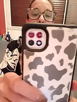 Esmeralda_passion — Spit on My tits