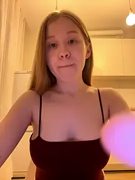 Freechat Eva_Weyne on StripChat