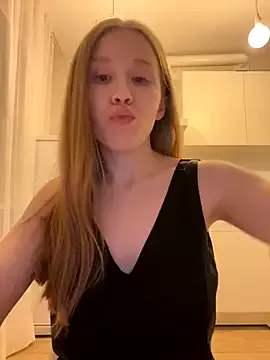 Freechat Eva_Weyne on StripChat