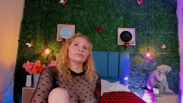 Freechat Evangelyne_rose on StripChat