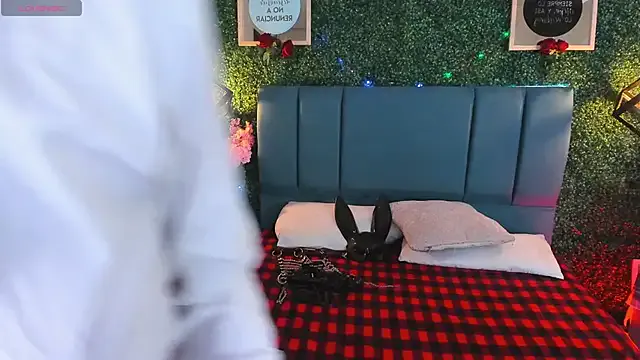 Freechat Evangelyne_rose on StripChat