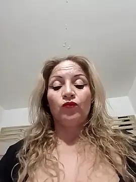 Fenix_528 on StripChat