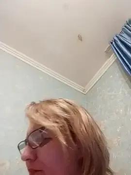 StripChat Forest-Lady is Freechat Forest-Lady — Shower show wet pussy and rubber toy