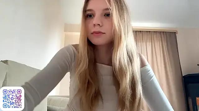 Group FruityXo on StripChat