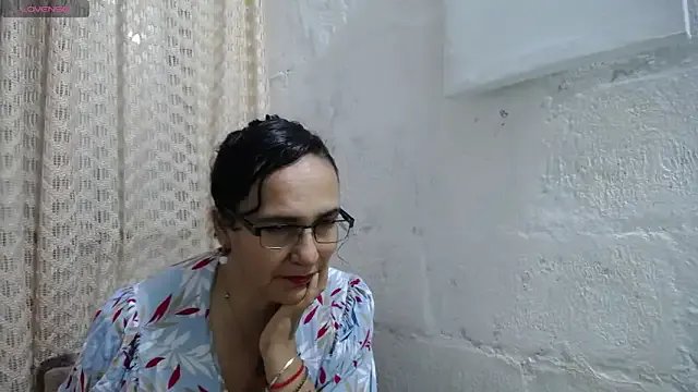 Freechat gabbyparker_ on StripChat