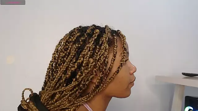 Freechat genesis_moretz on StripChat