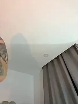 Freechat GiaStonne on StripChat