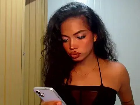 girlyteengrl — Explode my creamy cum