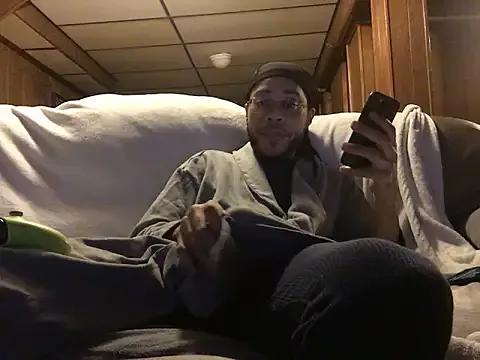 Freechat givemeabreak34 on StripChat