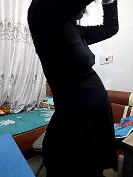 Haralushiaaa on StripChat 