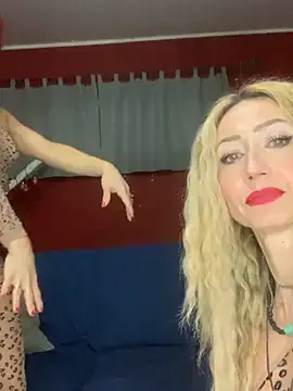 Freechat harleyejoker1 on StripChat