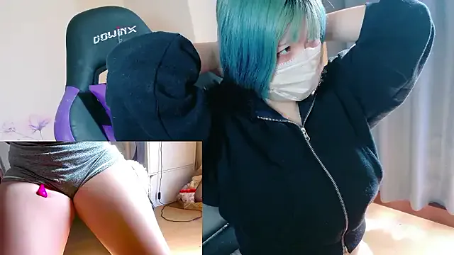 Freechat hazuki_8008 on StripChat