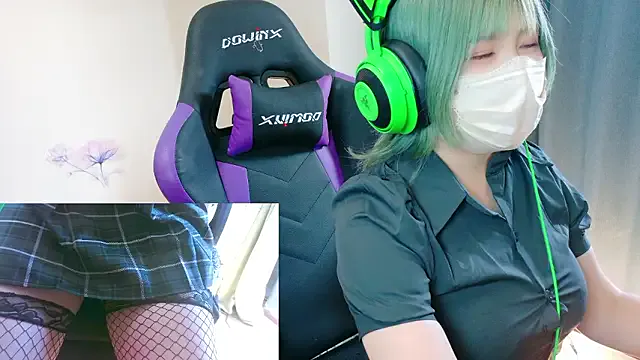 Freechat hazuki_8008 on StripChat