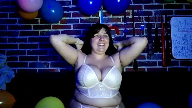 Heleneecesmecs2 on StripChat