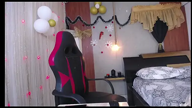 Freechat hera_divine on StripChat