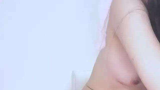 Freechat Hina_japanese on StripChat