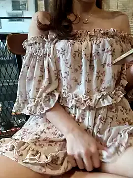 Freechat HinaLovely on StripChat