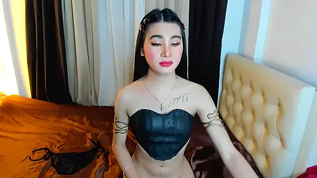 Freechat hotjessieempress on StripChat