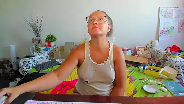 Freechat IamYourNarcotic on StripChat