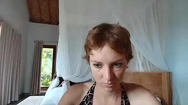 Private Ida-Rose on StripChat