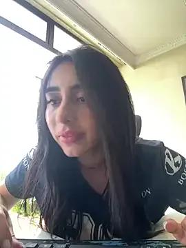 Freechat isabella_jade on StripChat