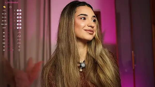 Private ItalianGirl on StripChat