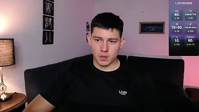 Freechat JamesCr_ on StripChat