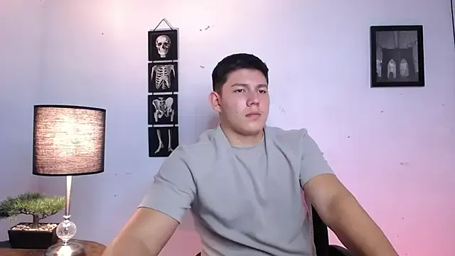 Freechat JamesCr_ on StripChat