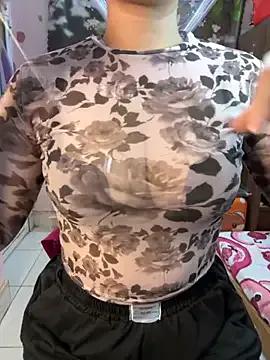 Freechat JENNIE-16 on StripChat