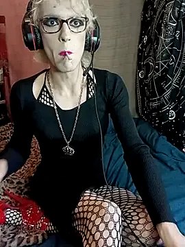 Freechat jessysky723 on StripChat