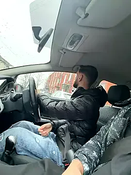 Freechat Juliann69Ramiro on StripChat