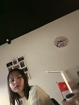 Freechat Just-Lilly on StripChat