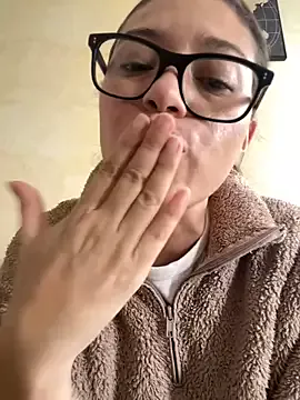 Freechat kate_rabittsex on StripChat