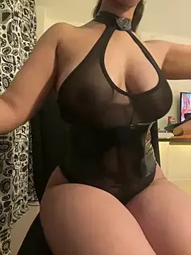 katy_nour model from sc