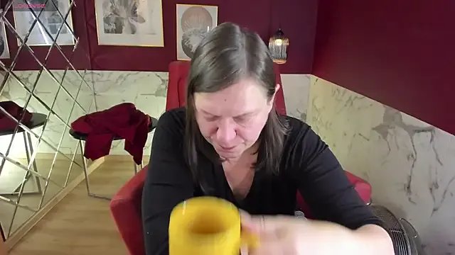 Private KellyPerfection on StripChat