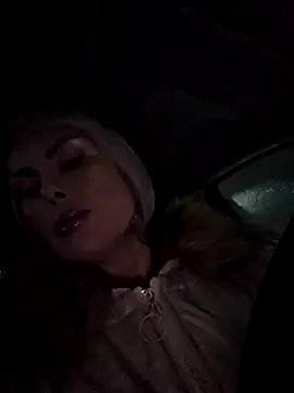 Freechat KirraWhite on StripChat