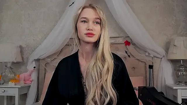 Freechat KristinaDane on StripChat