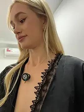 StripChat KristinaDane is Freechat KristinaDane — hi beautiful