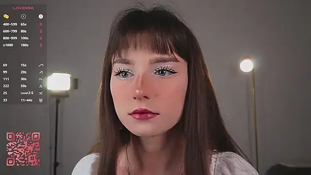 Freechat Lanenger on StripChat