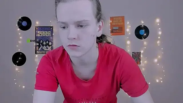 leo_void — take off one piece of clothing