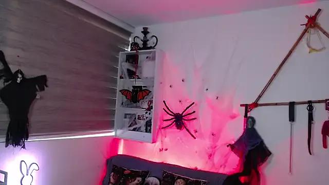 Private Lexxi_and_RedWidow on StripChat