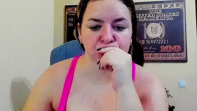 Freechat Lina-Elliot on StripChat