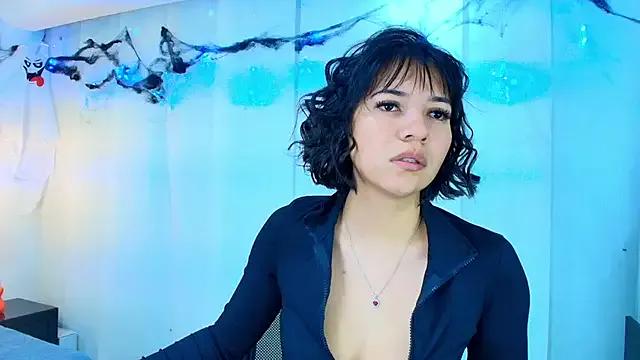 Freechat lina_bedoya_ on StripChat