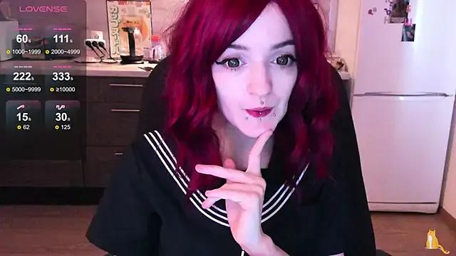 Freechat linaa__tyaan on StripChat