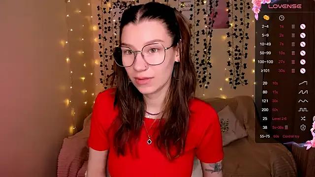 Freechat LinaBlossom_ on StripChat