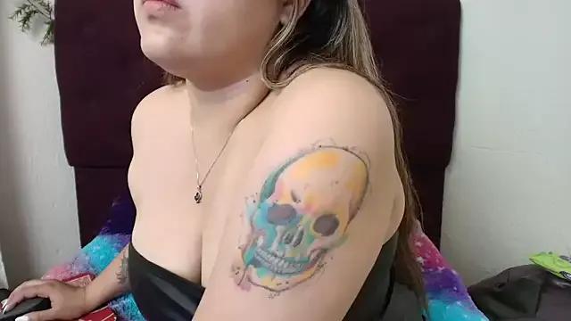 Freechat LinaBrowm on StripChat